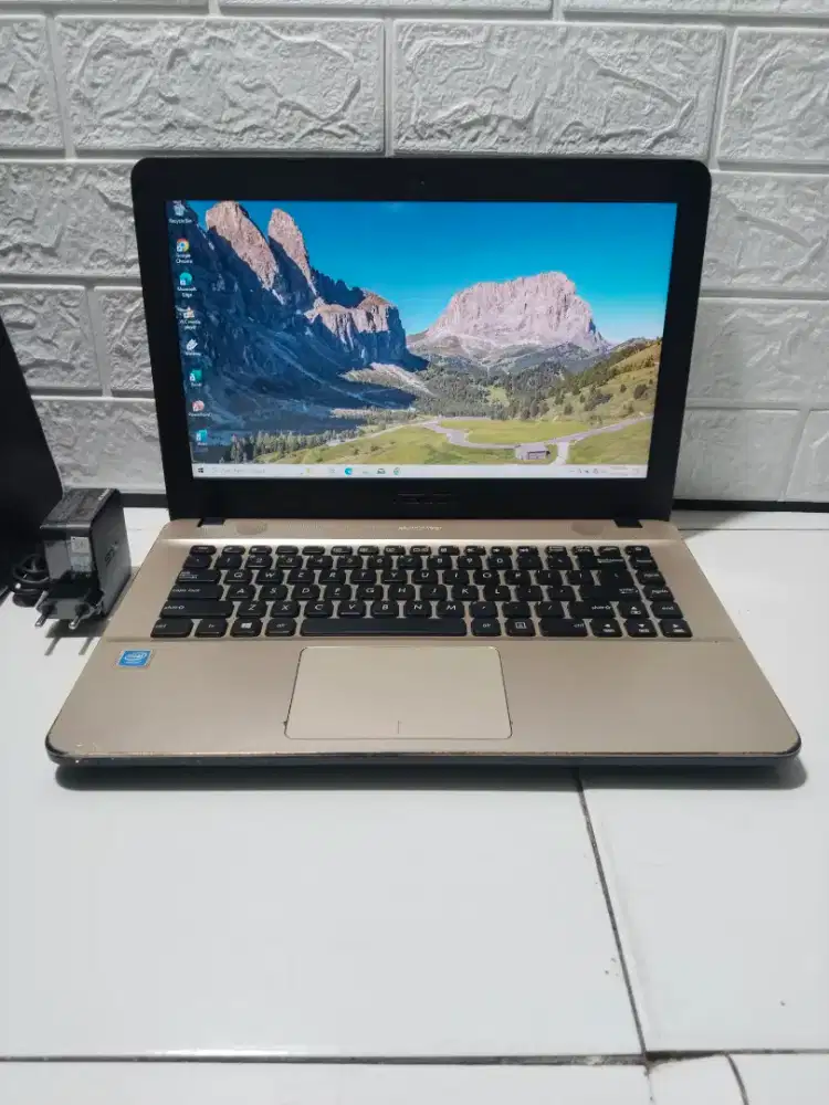 Laptop Asus X441M Ram 4 GB Hardisk 500 GB