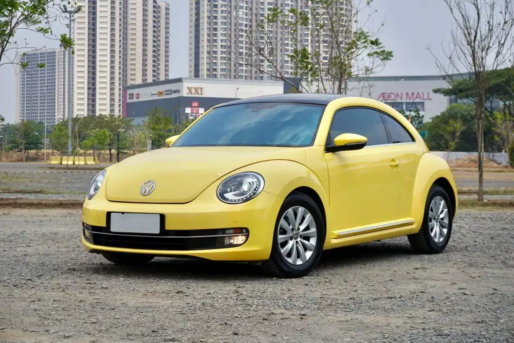 Langka! Volkswagen Beetle  1.2 TSI Turbo 2013 Kuning Antik Terawat