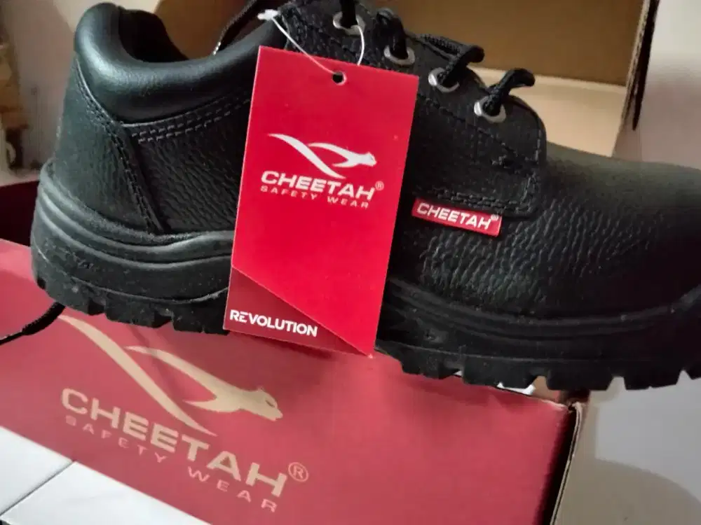 Safety Shoes  Cheetah No 43