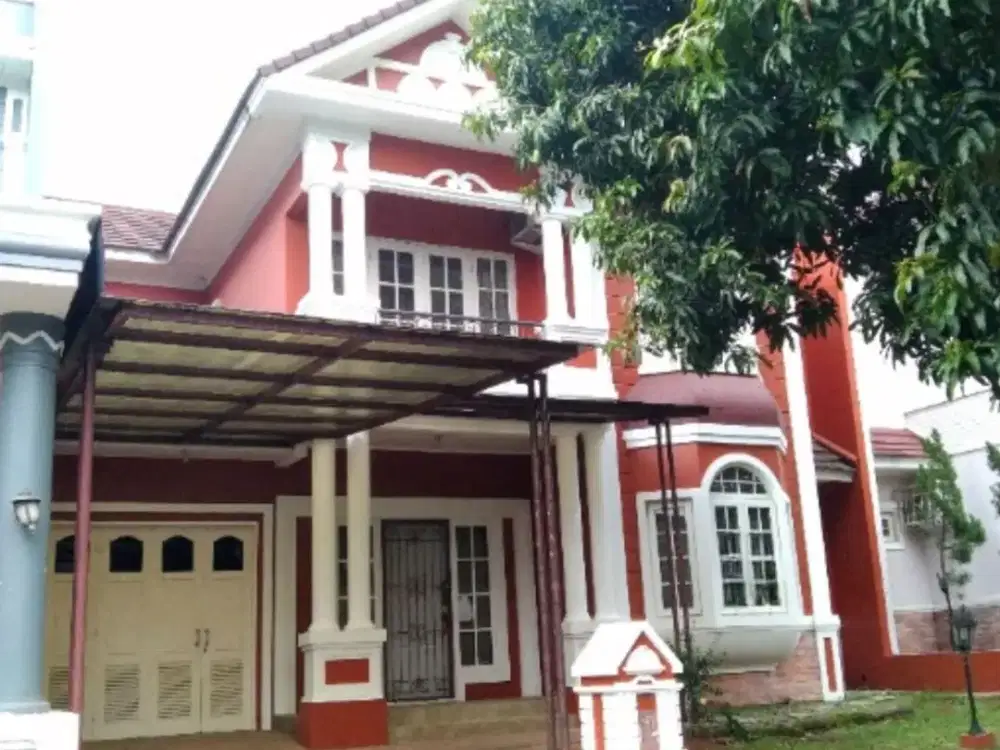 Dijual Rumah Dengan Halaman Luas, Dekat Kawasan Kuliner dan Sekolah di Cluster San Francisco Kota Wisata Cibubur