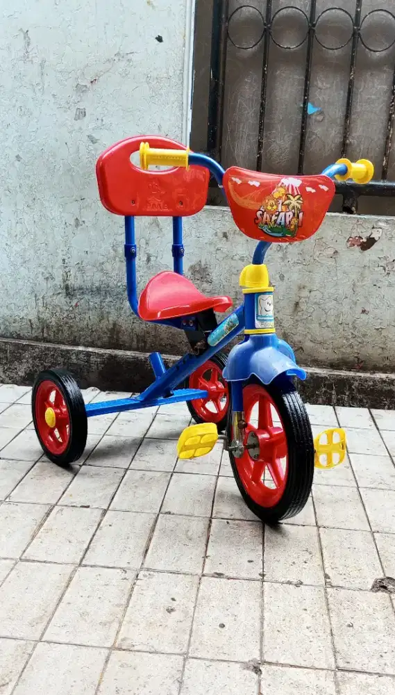 Sepeda Anak Roda Tiga merk PMB Safary, Cipinang
