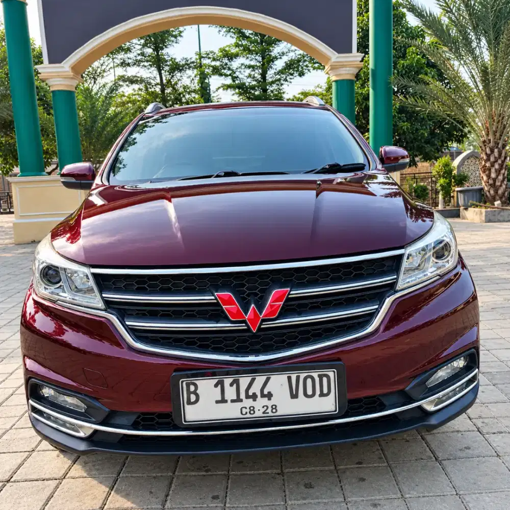 Low km Wuling Cortez 1.8 C AMT TH 2018 Full Service record Wuling