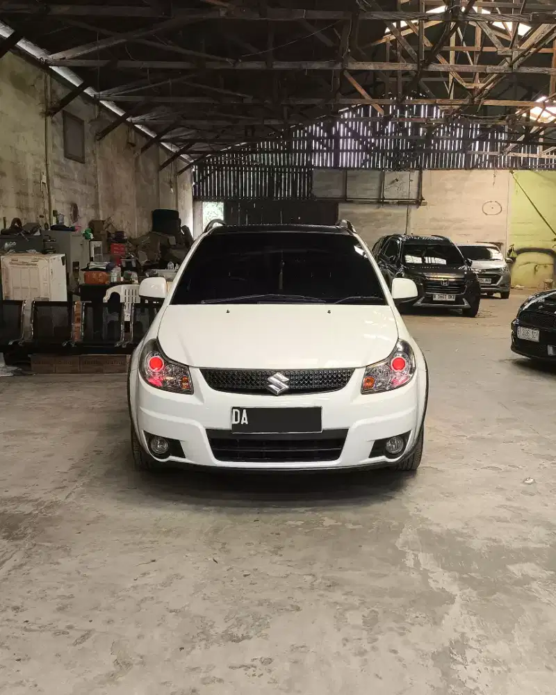 SX4 1.5 X-Over 2011 MT