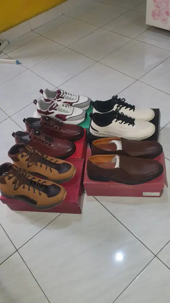 Dijual sepatu Buccheri nego barang masih baru