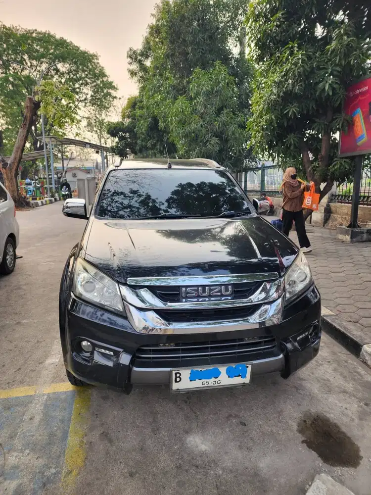 ISUZU MU-X 2017 AT – NYAMAN, AC DINGIN POLL, BIO SOLAR!