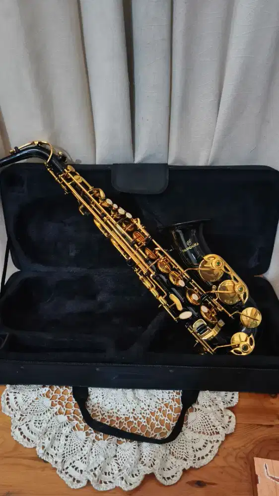 Alto Saxophone Brass Black - Mandalika