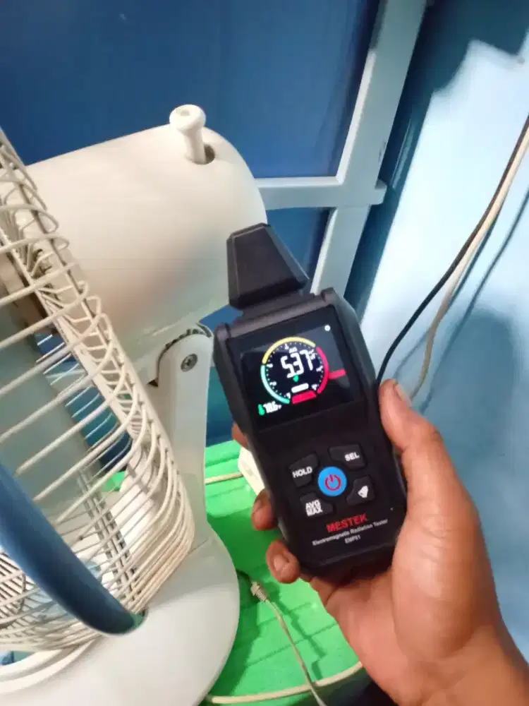Emf electromagnetic radiation tester