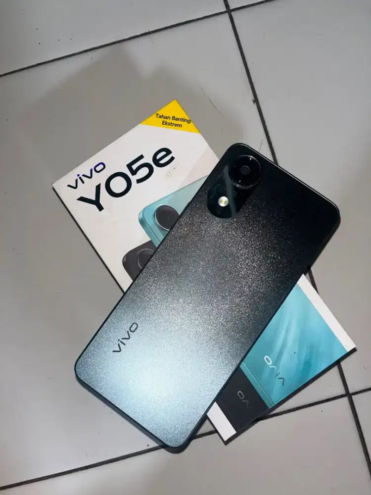 Vivo y05e ram 4+4/64 pemakaian 1 bulan mullus