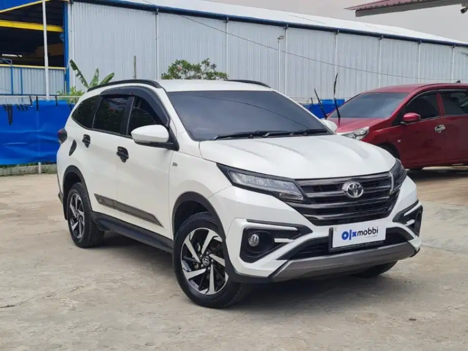 Toyota Rush 1.5 GR Sport Bensin Otomatis 2021 KTOI