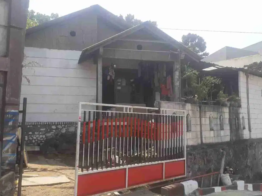 Rumah di Rorojonggrang I, Manyaran Semarang Barat