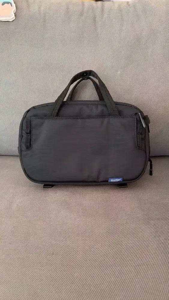 Thule Subterra 2 Crossbody 5L TSCB405 Black Like New Original COD
