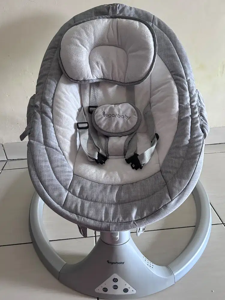 DIJUAL! Baby bouncer/ayunan otomatis Sugar Baby Hug Me