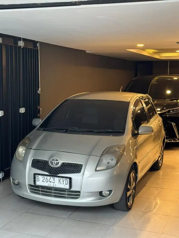 Yaris s matic 2010