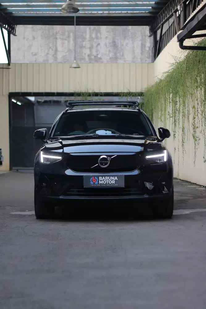 [ EV ] VOLVO XC40 T5 RECHARGE  PURE ELECTRIC 2023