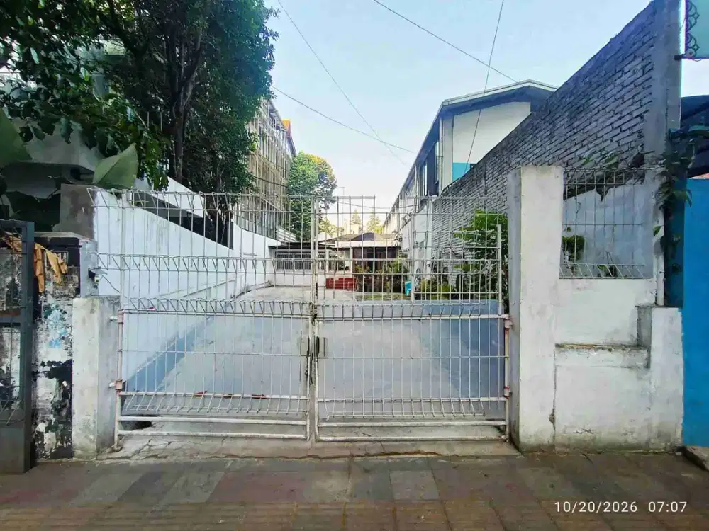 Dijual Cepat MURAH! Rumah Strategis Di Mainroad Dipatiukur Depan kampus UNIKOM Bandung