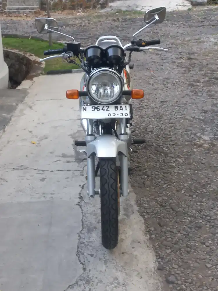 Simpanan suzuki thunder 250 tahun 2000