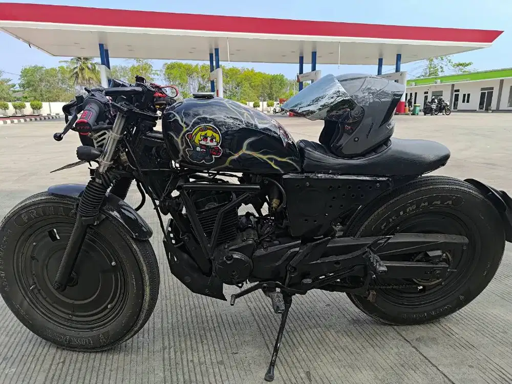 Motor Custom Honda MegaPro BRATSCAFE