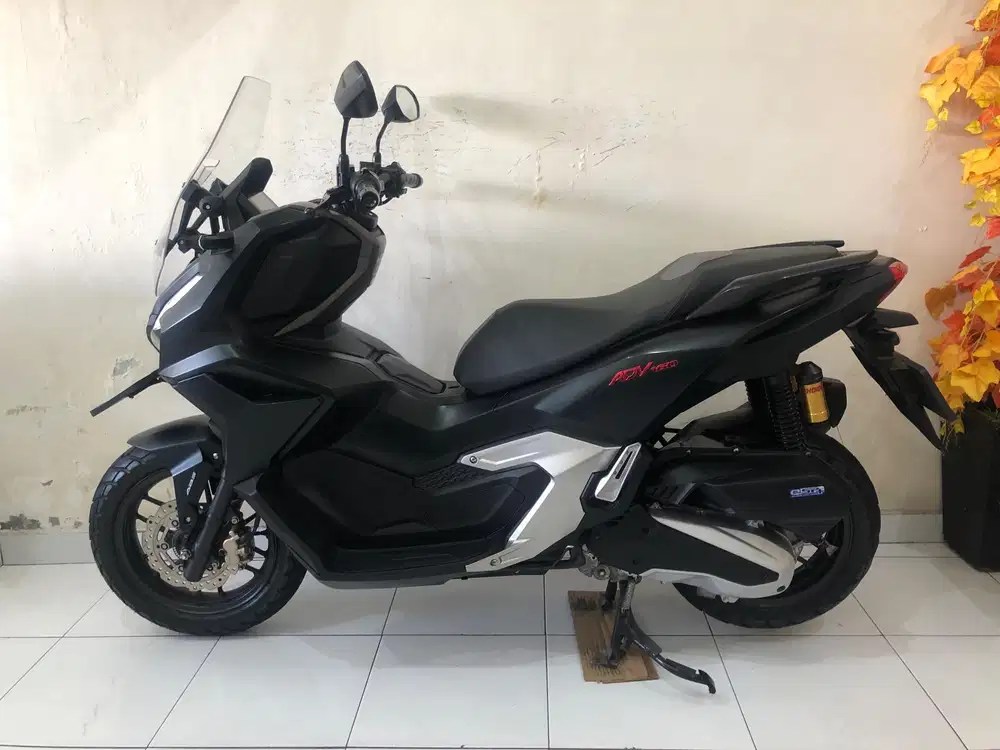 Honda ADV 160 ABS pmk 3bln!!