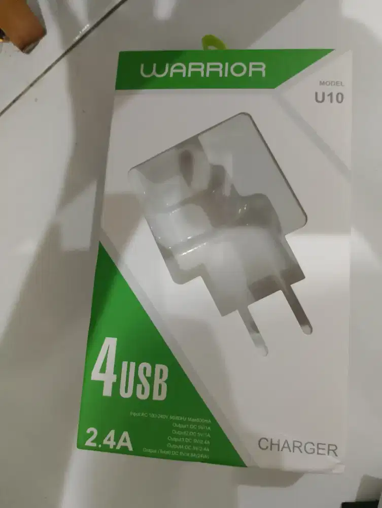 Batok charger 4 lubang