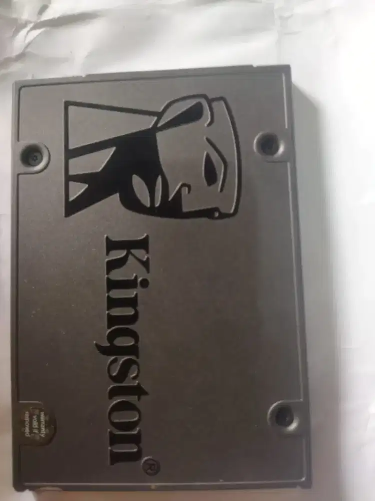 Jual ssd 120 Gigabyte 2,5 Kingstone