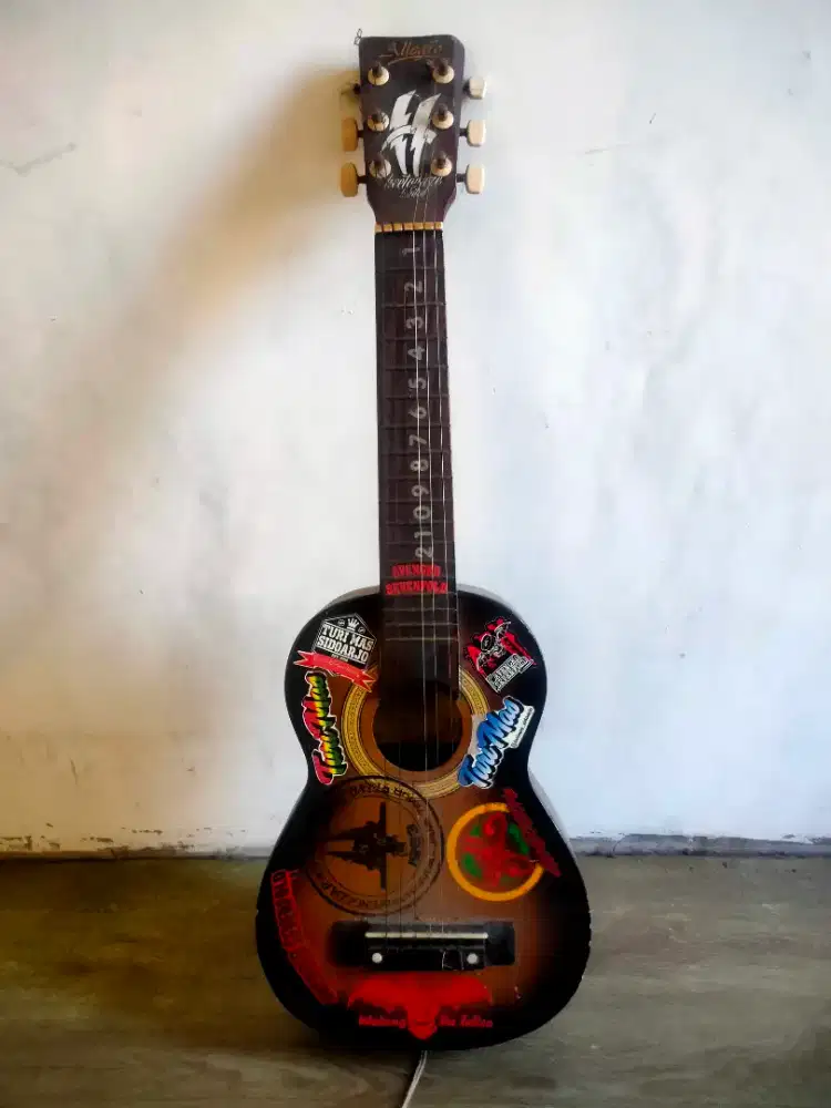 Gitar ukulele senar 6