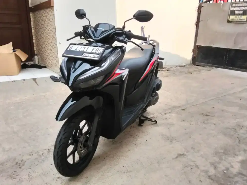 HONDA VARIO 125  TAHUN 2019