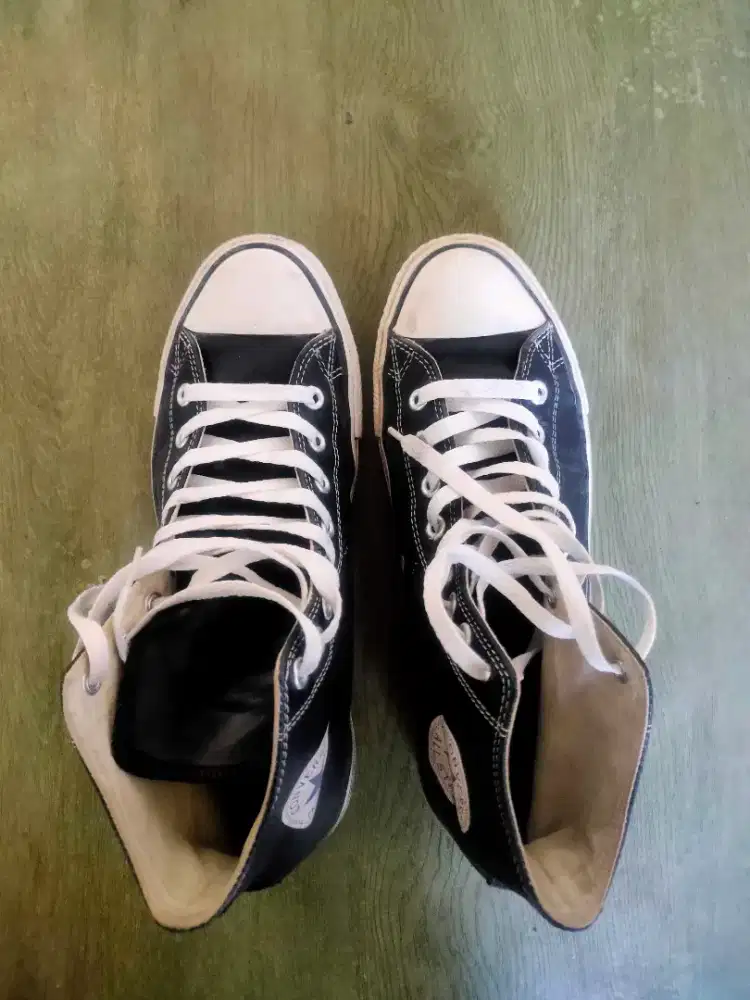 Converse high kulit