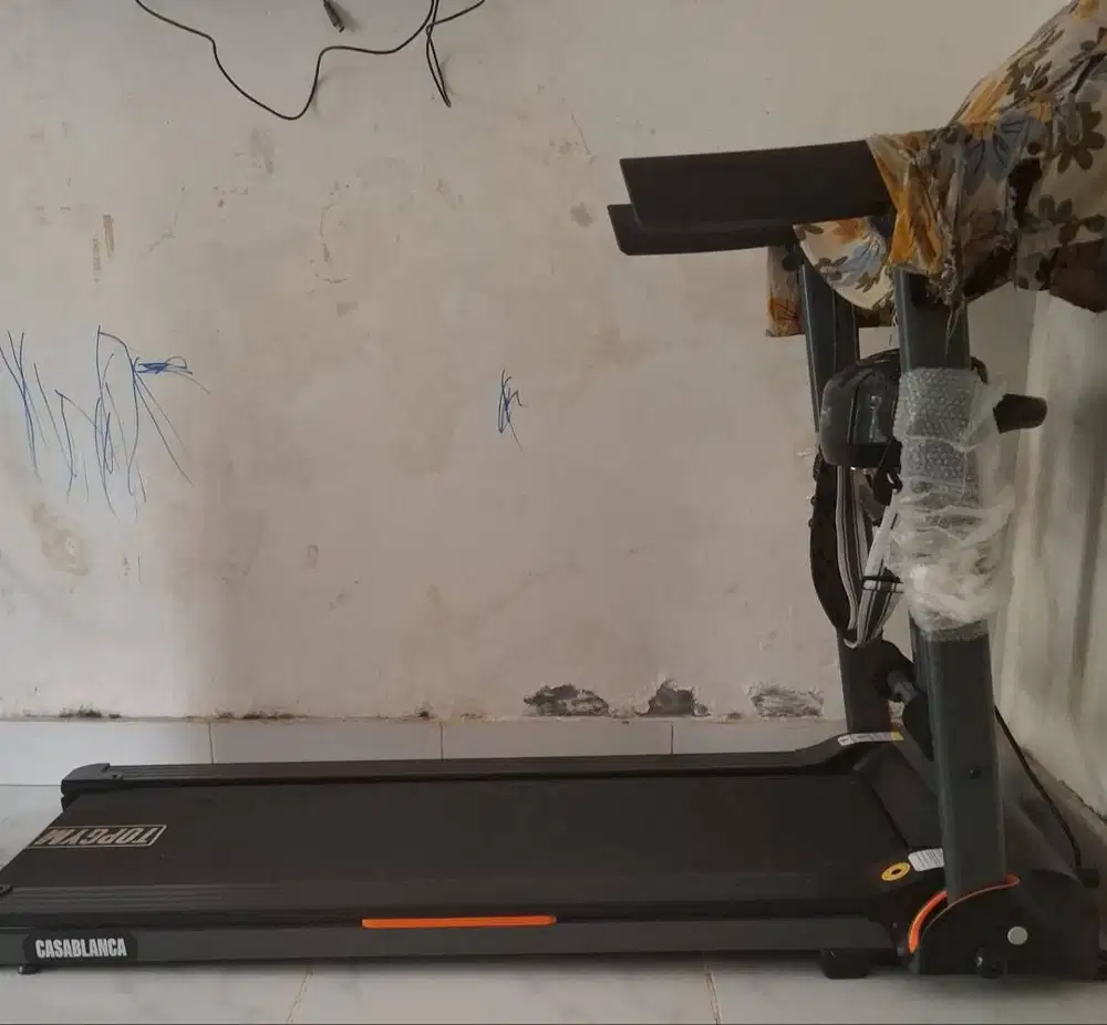 Treadmil ,Casablanca, pemakaian 2thn kurang lebih