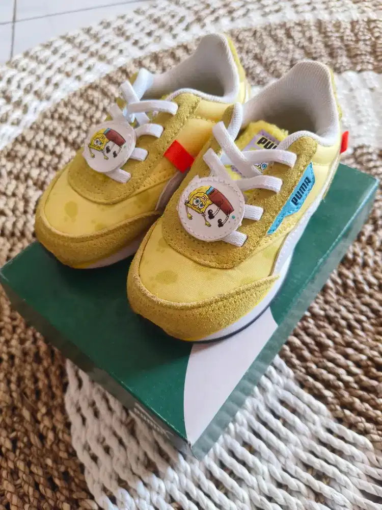 Dijual sepatu anak size 23