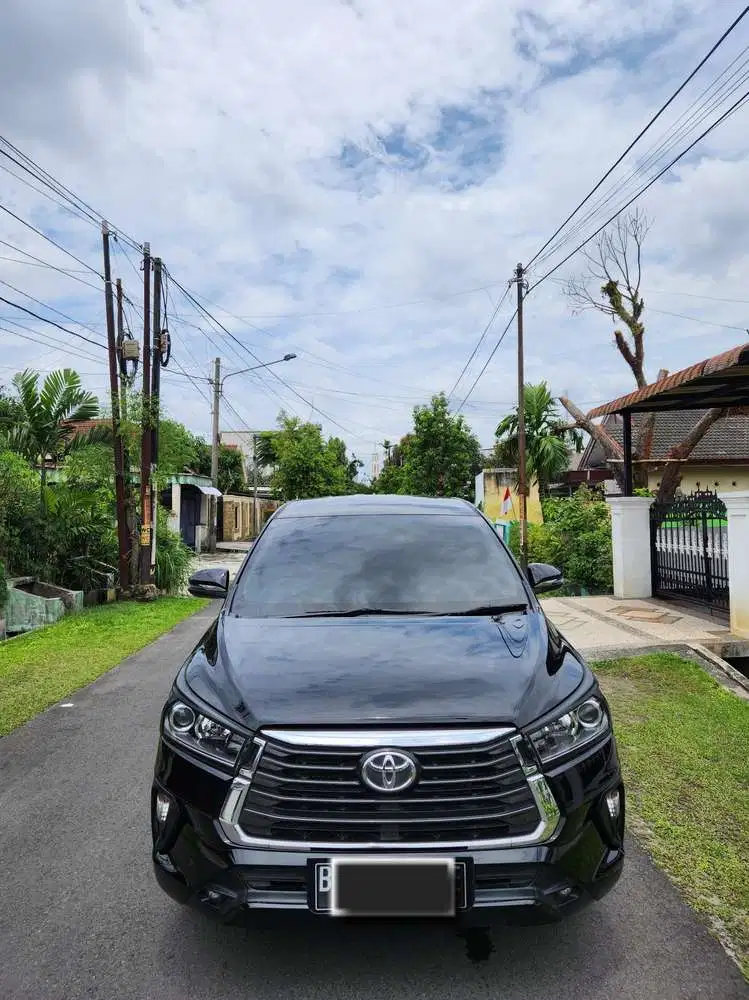 Toyota Kijang Innova V 2.4 Tahun 2022 A/T