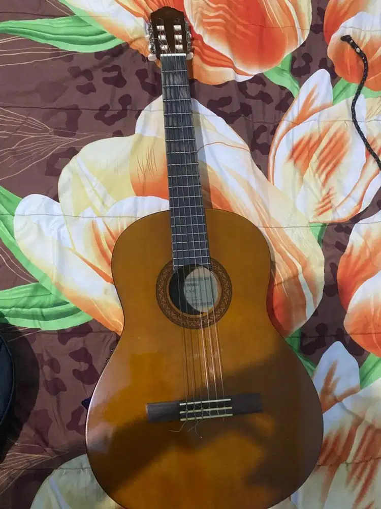 Gitar Yamaha CX40 nego wajar