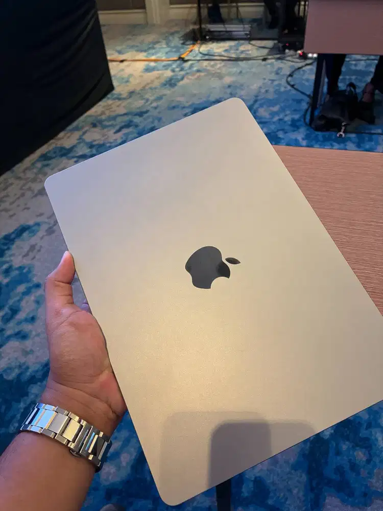 Macbook Air M2 512 GB Silver Inter