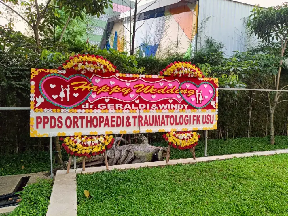 karangan bunga papan