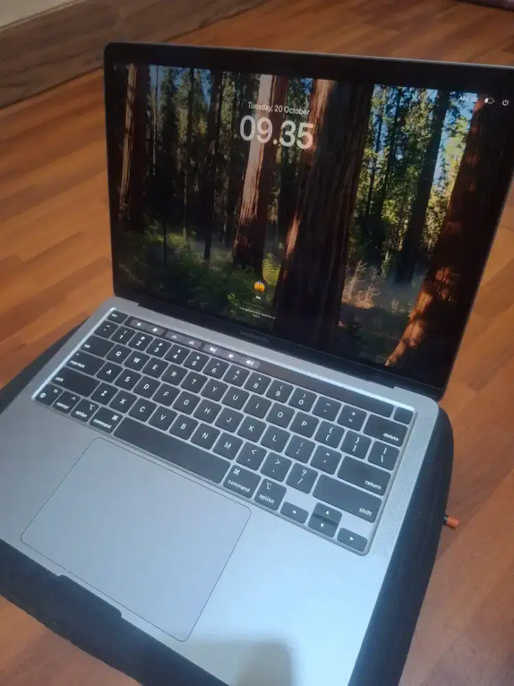 000

LAPTOP MACBOOK PRO 2023 CORE i5 RAM 16GB SSD 256GB W-RTV