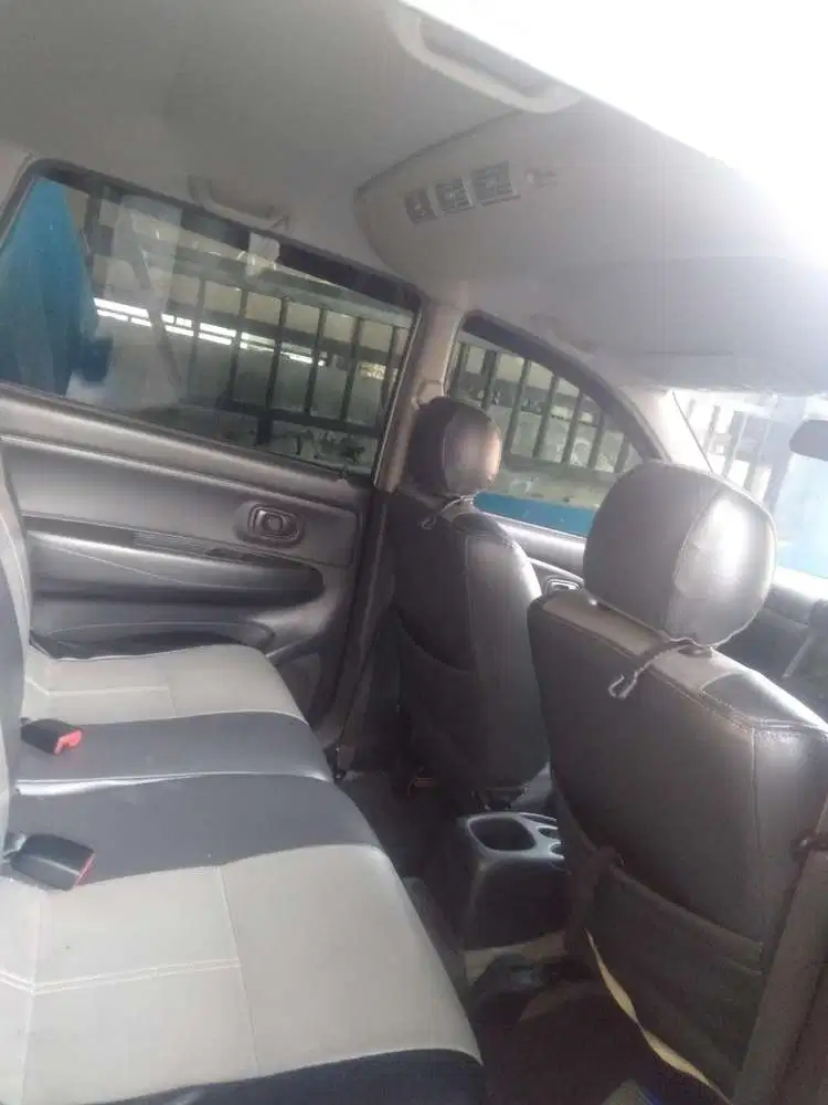 Toyota Avanza 2005 Bensin