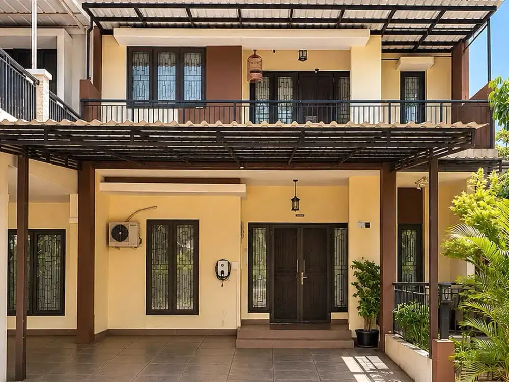 Rumah Siap Huni, Semi Furnished di Raffles Hills, Cibubur