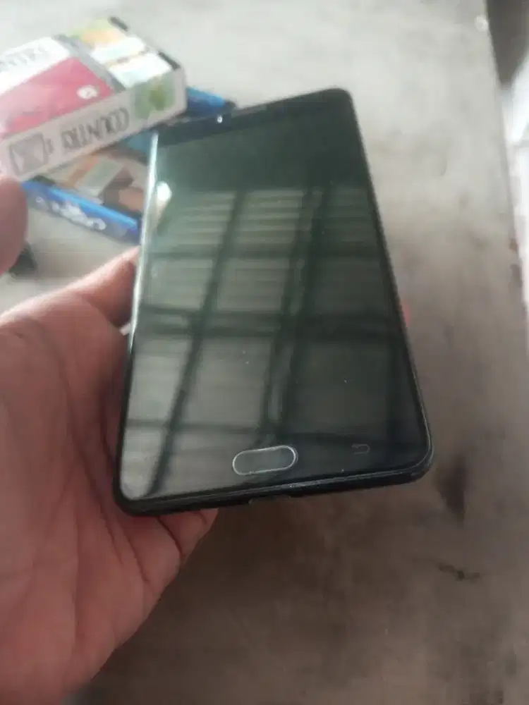 Samsung Galaxy C9 pro