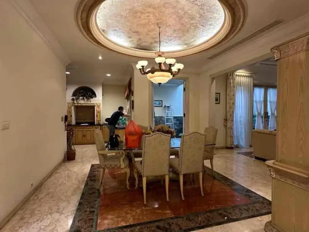 Dijual Rumah mewah darmo hill surabaya
