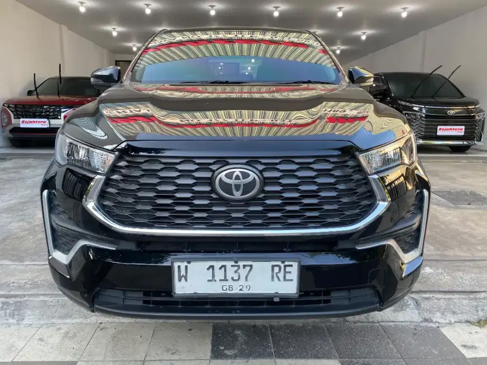 Innova Zenix G hybrid matik 2024