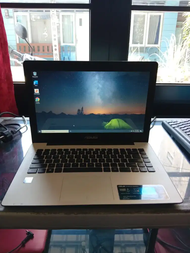 Laptop slim asus x453m