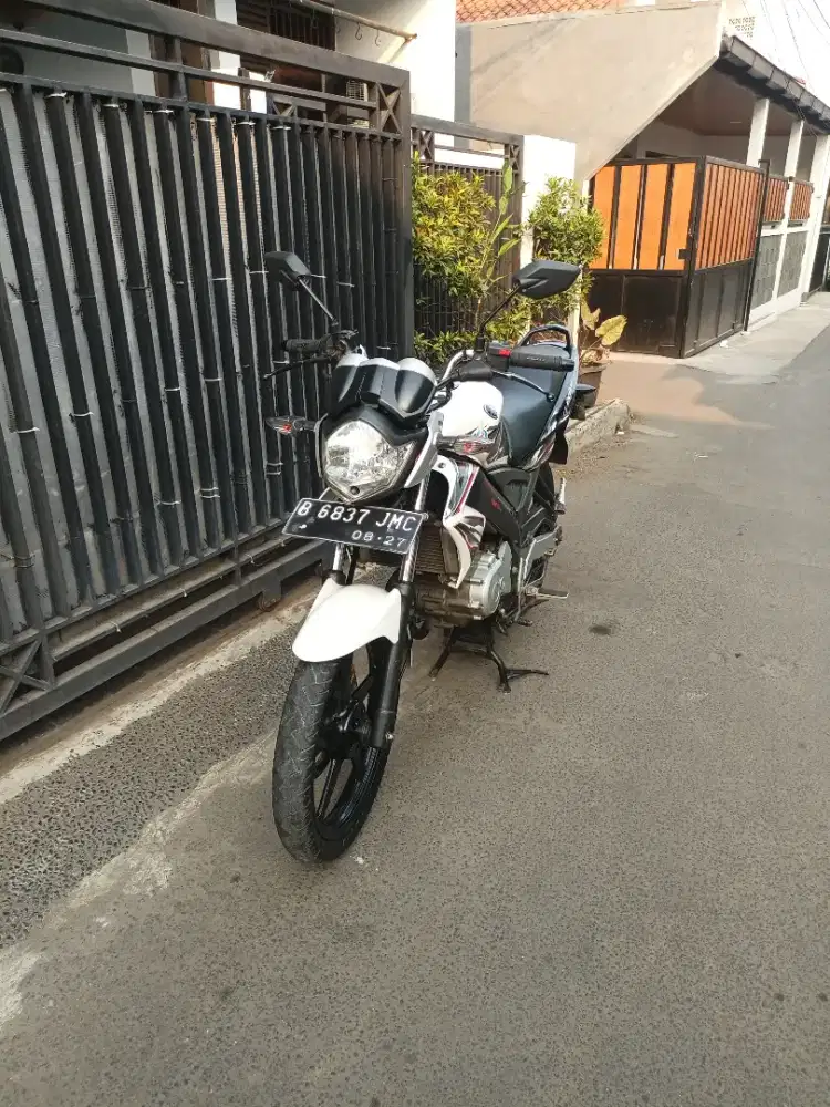 Di jual Vixion th 2012,di Bintaro pdk aren