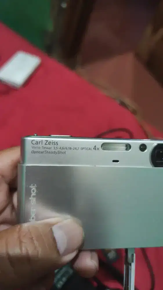 Kamera sony DSC-T77 lgkp minus bintik2 lcd aman