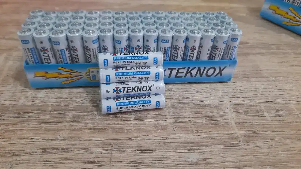 Baterai TEKNOX AA / AAA