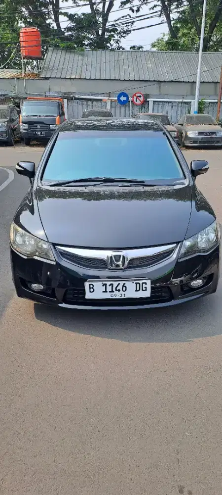 Honda CIVIC 1,8CC AT 2011 Hitam