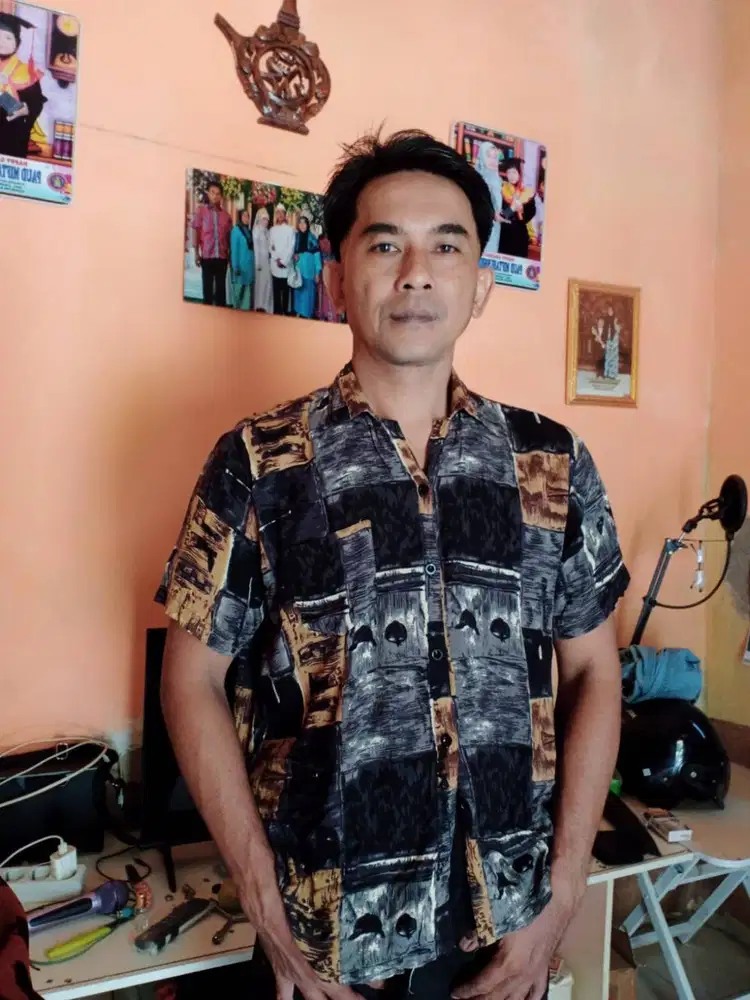 Cari Kerja : Driver /supir ( Loyal Rajin & Berpengalaman)