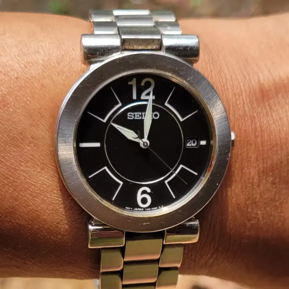 Jam Seiko Quartz Wanita Seken Baik