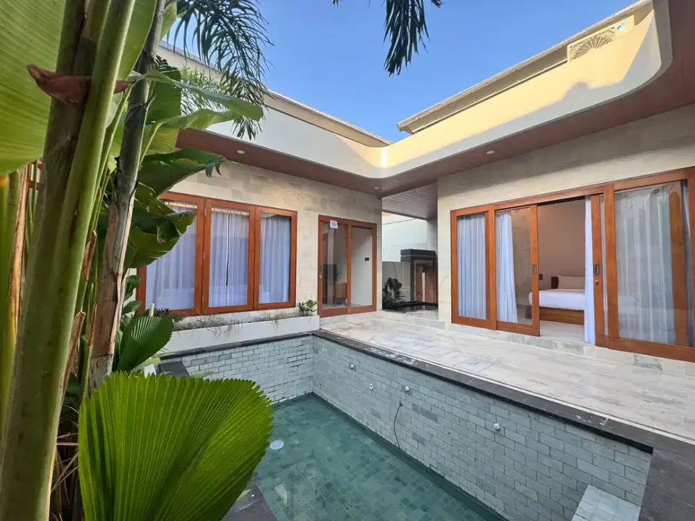 BRAND NEW TROPICAL VILLA FOR SALE IN KEMENUH - MAS, GIANYAR, BALI