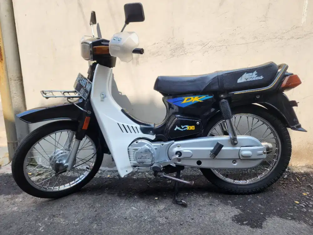 Suzuki RC 100DK Mulus SS Lengkap