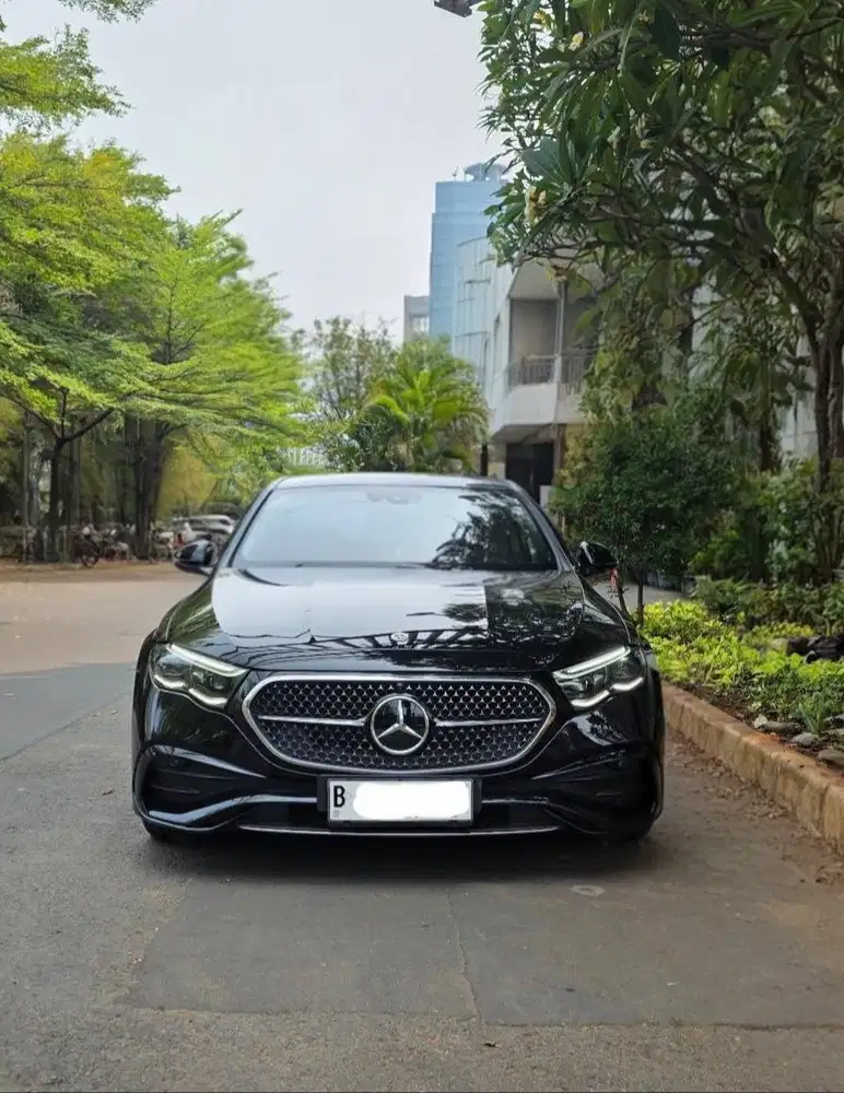 2024 MERCEDES BENZ E300 AMG Km 6,xxx ISTIMEWA MERCY E 300 APM LIKE NEW