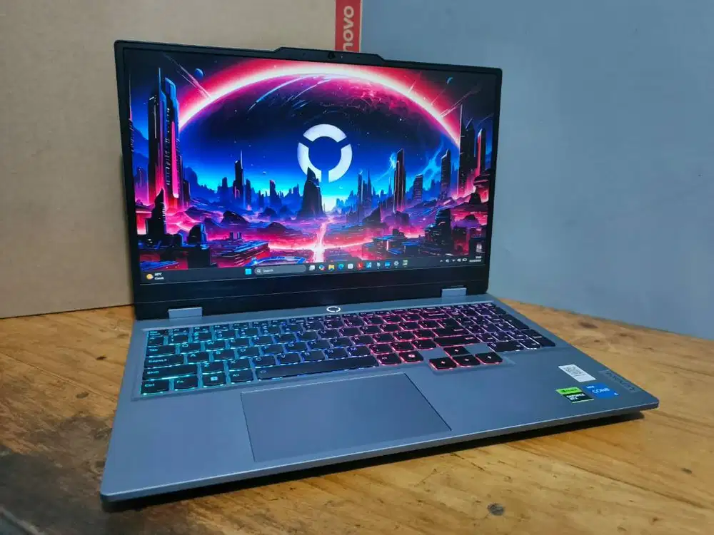 LOQ 15IRX9 i5-13450HX 12/512GB RTX 4050 6GB FHD 144Hz Garansi 2027